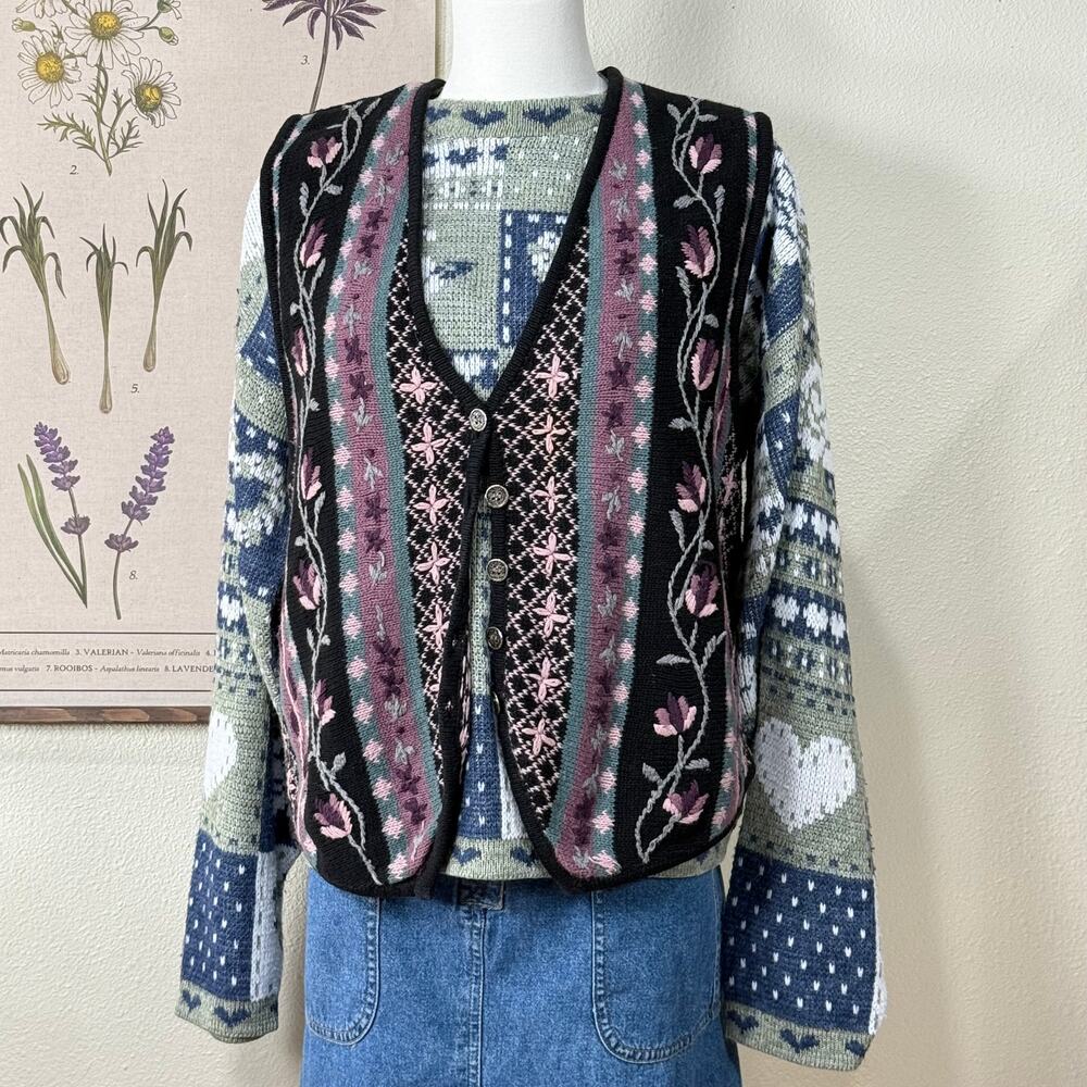 Vtg 90s Floral Embroidered Sweater Vest Cottage Fairy Grunge Witchy Whimsigoth L - Picture 2 of 9